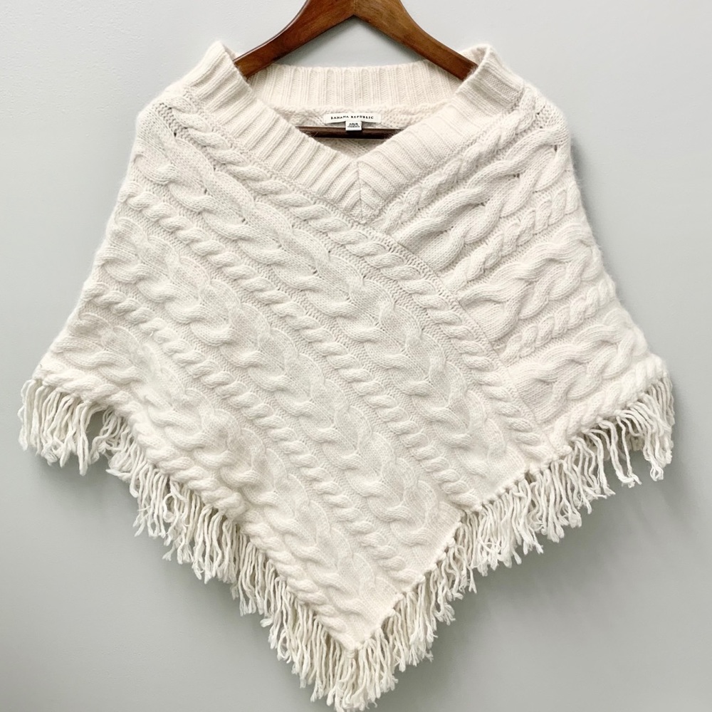 NWT Lambswool Angora Knitted Poncho